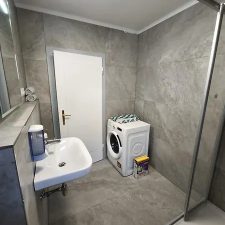 Проживання в сім'ї Cosy In Modern Flat *