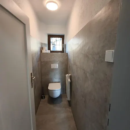 Cosy In Modern Flat בית אירוח *